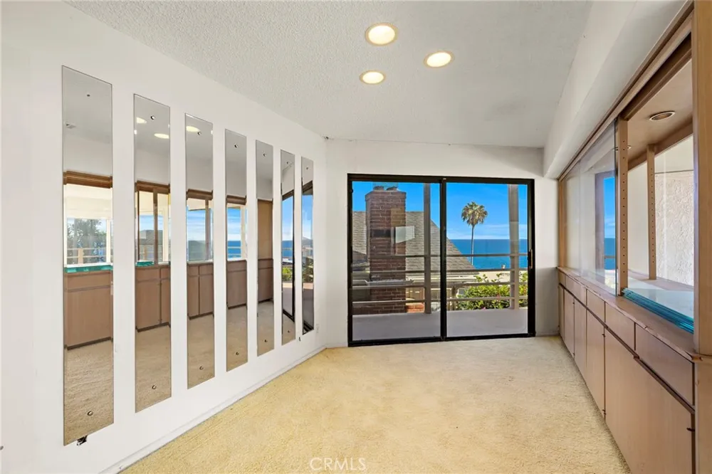 31876 Circle Laguna Beach, CA 92651