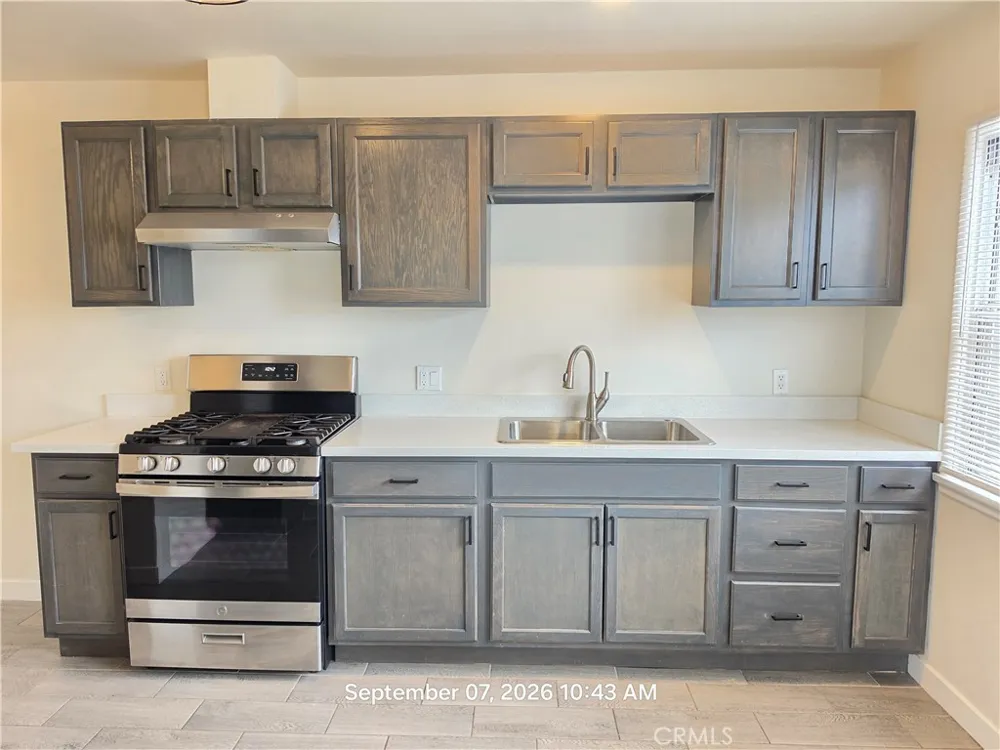 15069 Nurmi Sylmar, CA 91342