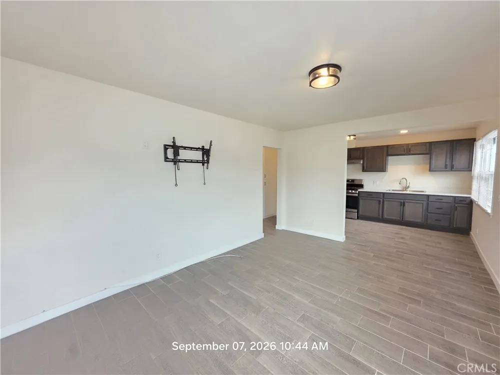 15069 Nurmi Sylmar, CA 91342