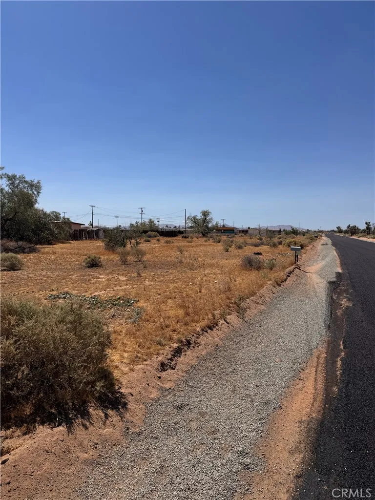 Park Avenue Hinkley, CA 92347