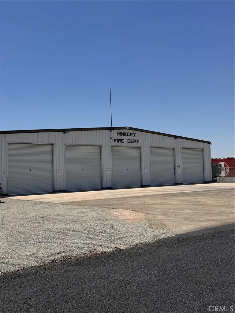 Park Avenue Hinkley, CA 92347