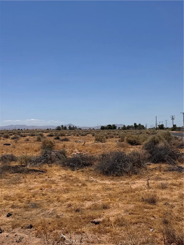 Park Avenue Hinkley, CA 92347