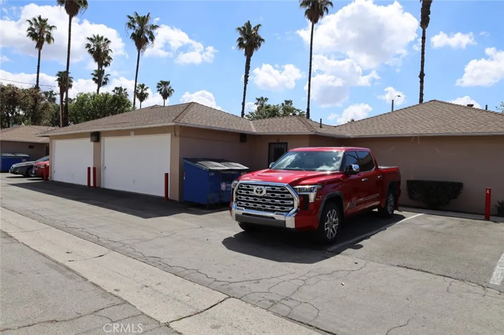 161 W Guinida Lane Anaheim, CA 92805
