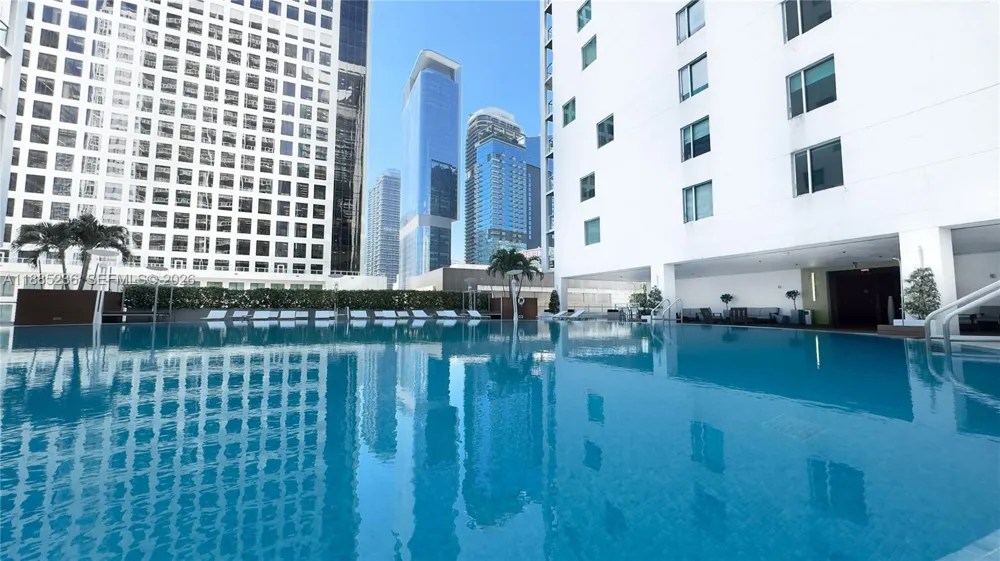 55 SE 6th St #3403 Miami, FL 33131
