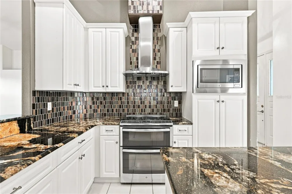 10097 HOLLY BERRY DRIVE Weeki Wachee, FL 34613