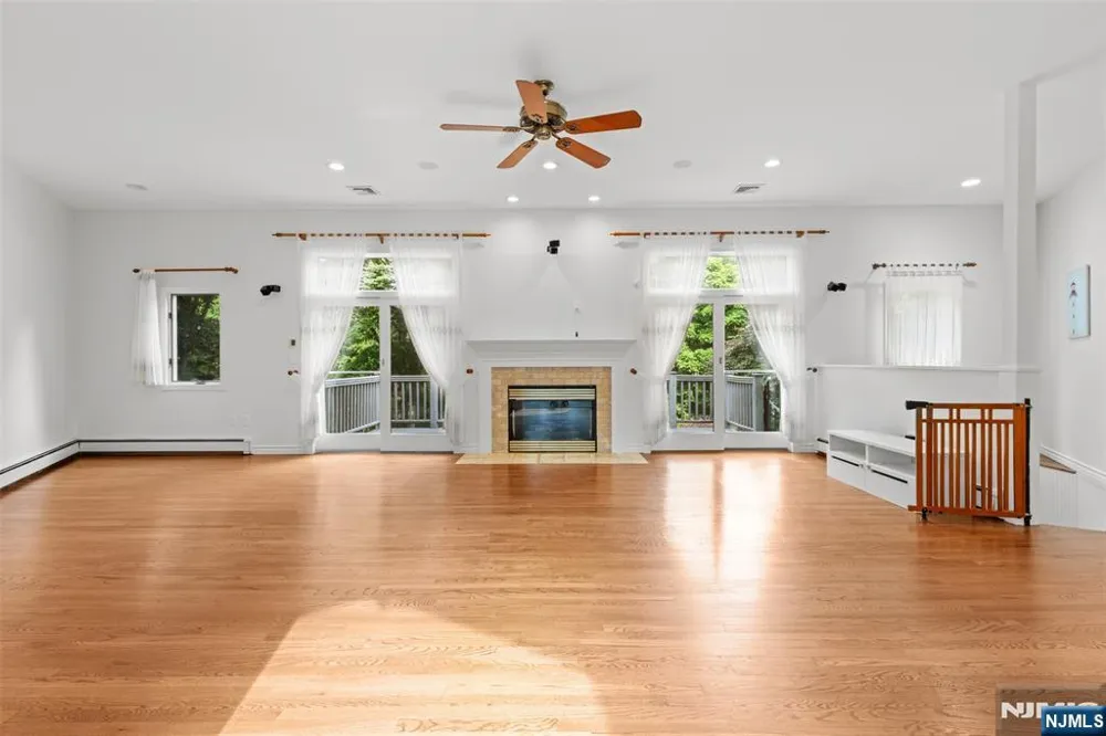 720 Berdan Avenue Wayne, NJ 07470