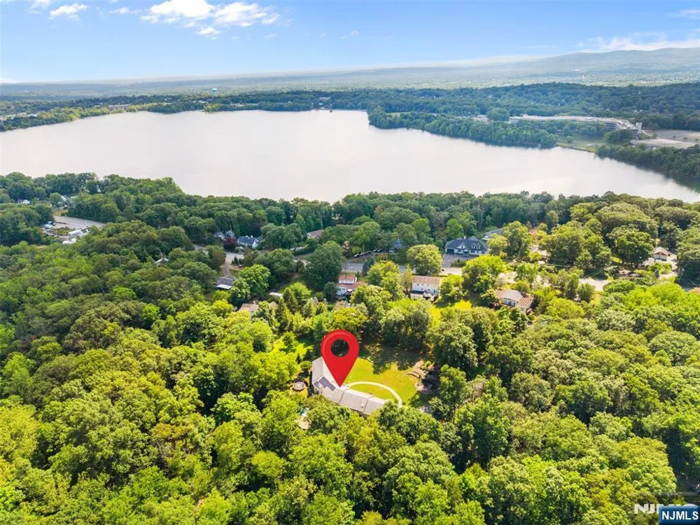 720 Berdan Avenue Wayne, NJ 07470