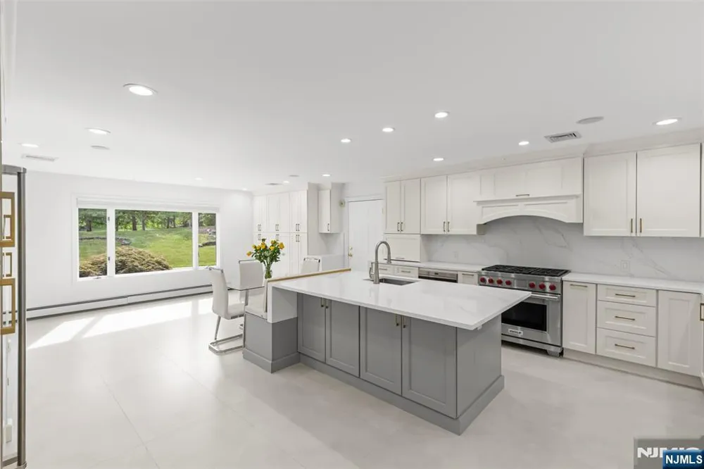 720 Berdan Avenue Wayne, NJ 07470