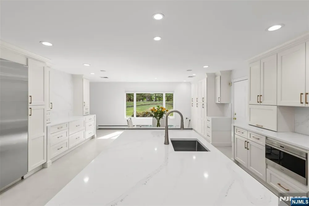 720 Berdan Avenue Wayne, NJ 07470
