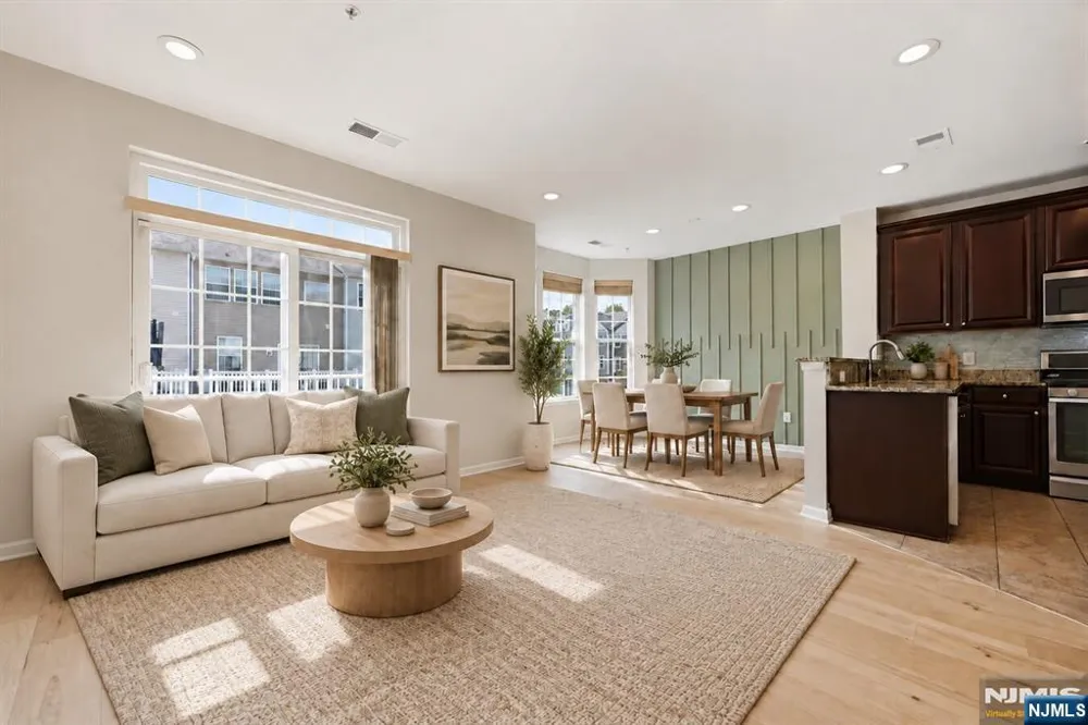 11 Wesmont Drive Wood Ridge, NJ 07075