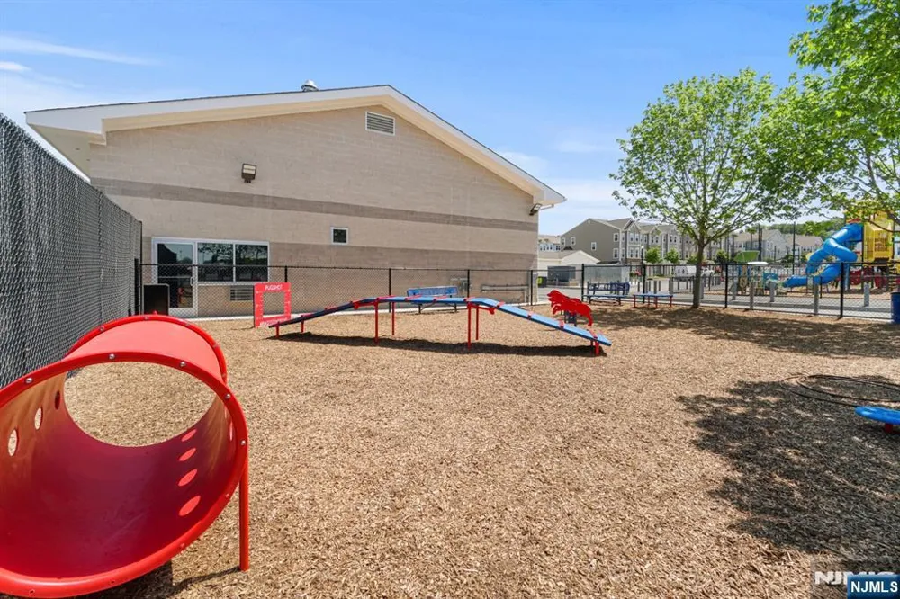 11 Wesmont Drive Wood Ridge, NJ 07075