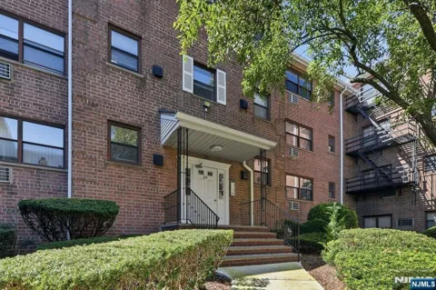 214 Prospect Avenue 143C