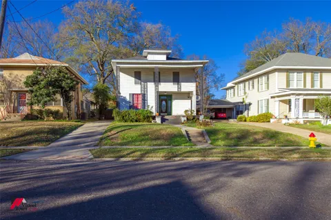 912 Prospect Street