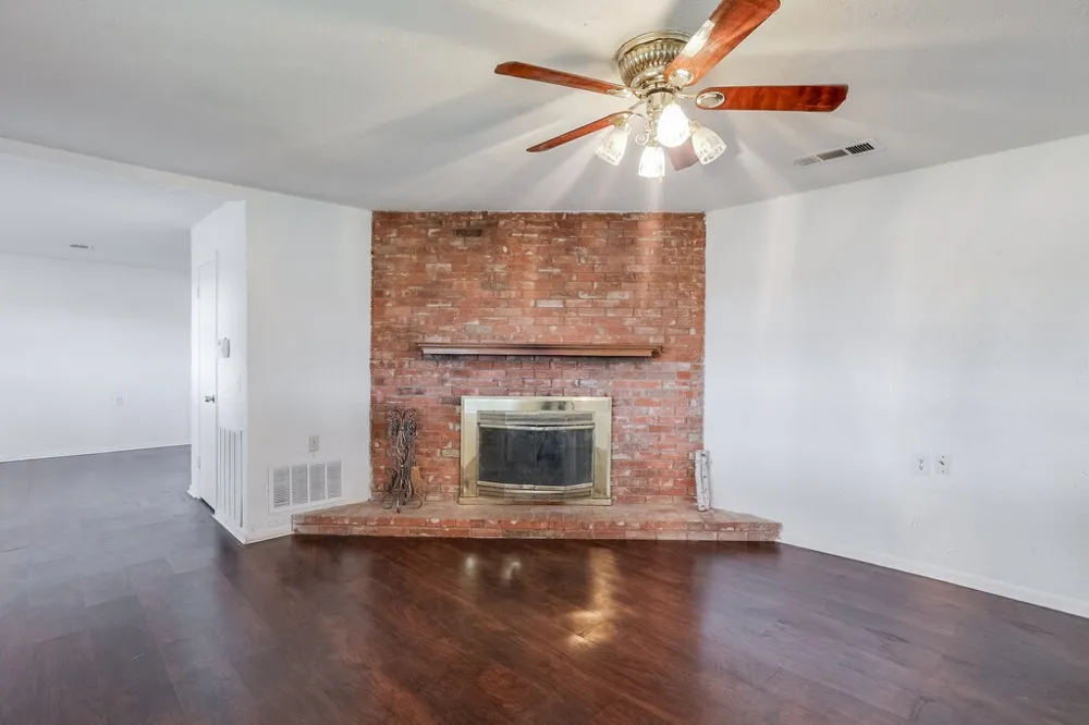 6805 Valhalla Road Fort Worth, TX 76116