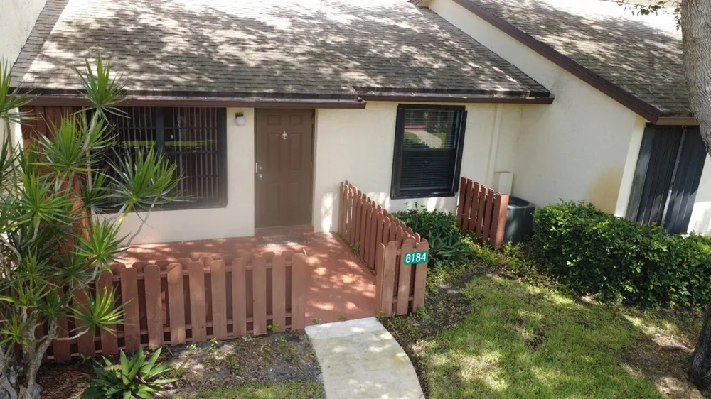 8184 SE VILLA WAY Hobe Sound, FL 33455