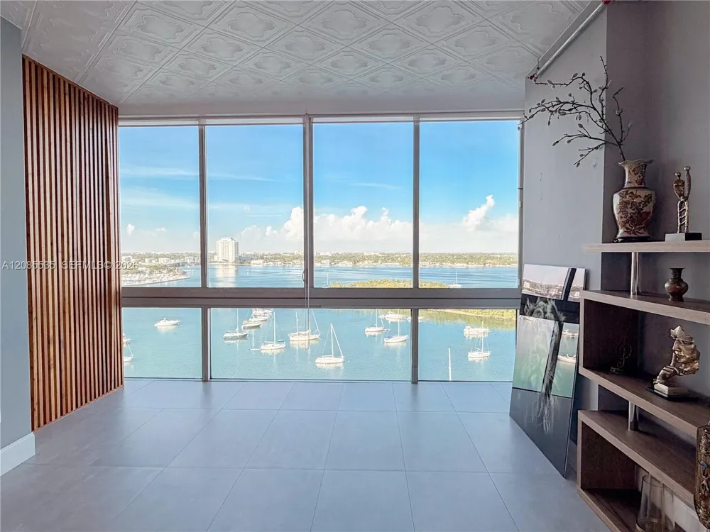 7934 West Dr #1105 North Bay Village, FL 33141