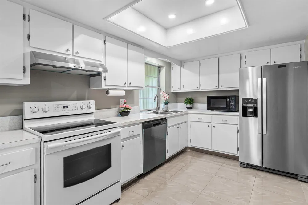 106 NW 10th Court Boynton Beach, FL 33426