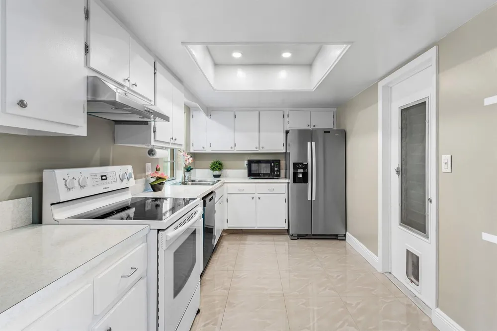 106 NW 10th Court Boynton Beach, FL 33426