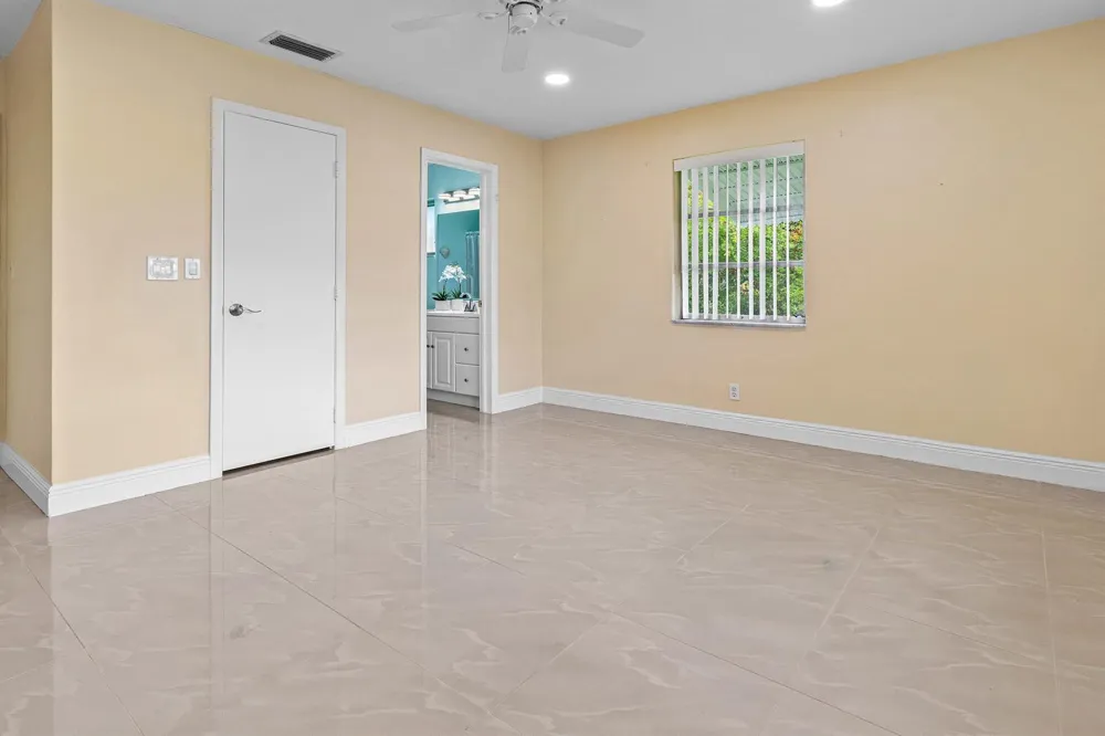 106 NW 10th Court Boynton Beach, FL 33426