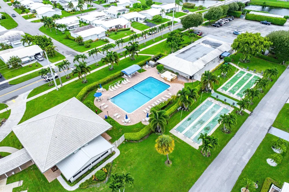 106 NW 10th Court Boynton Beach, FL 33426