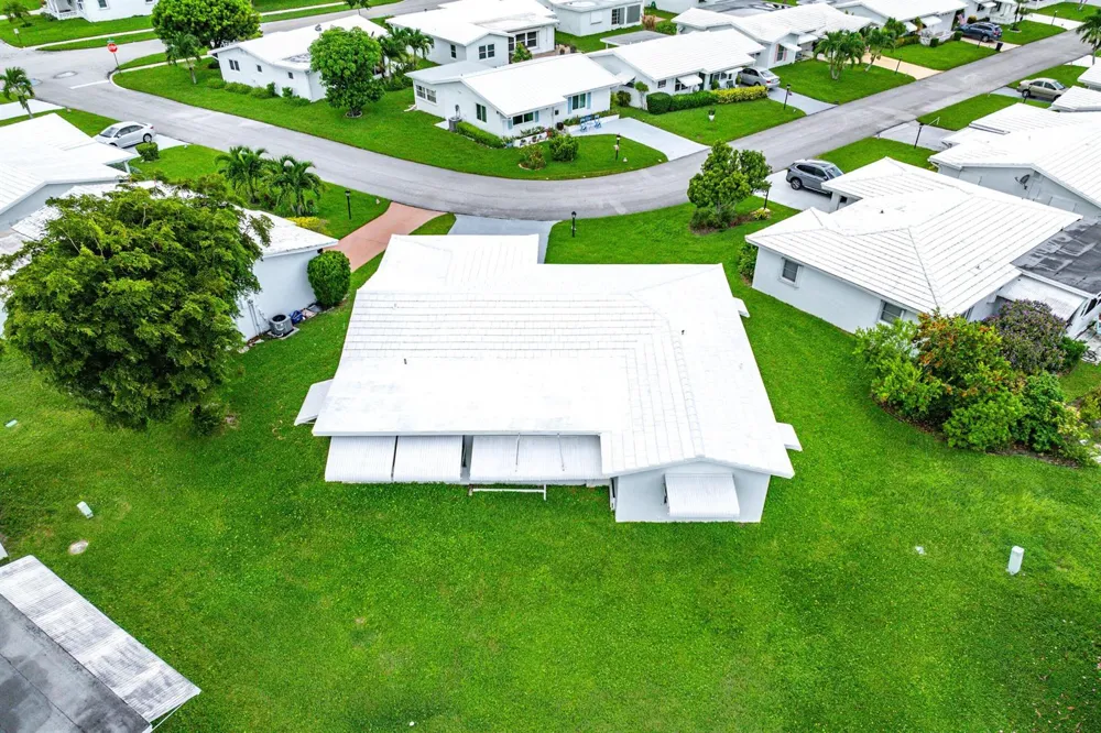 106 NW 10th Court Boynton Beach, FL 33426