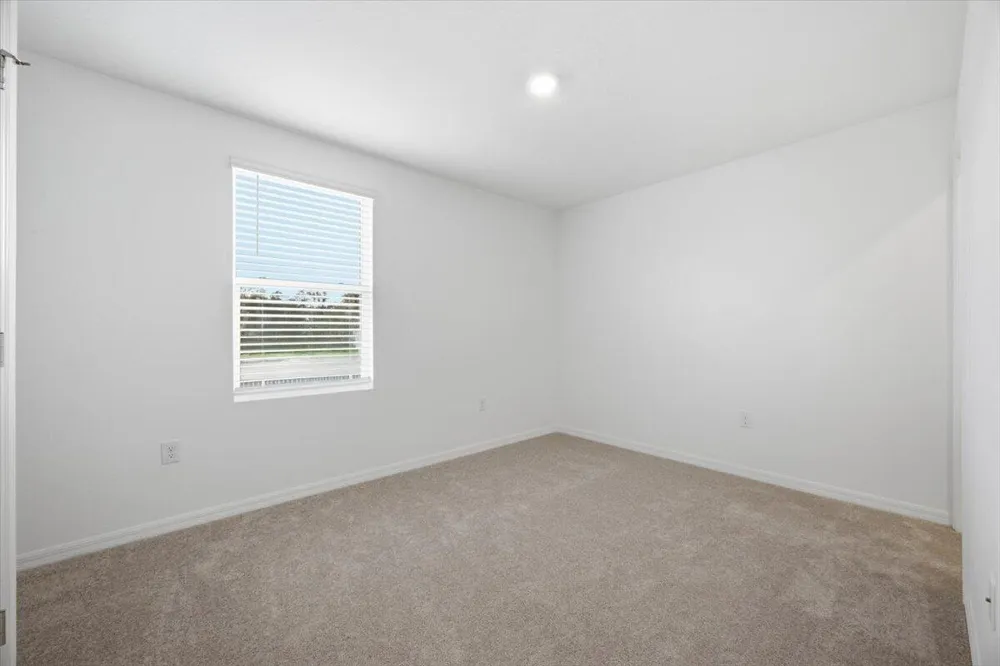2874 Skyline Loop Kissimmee, FL 34758