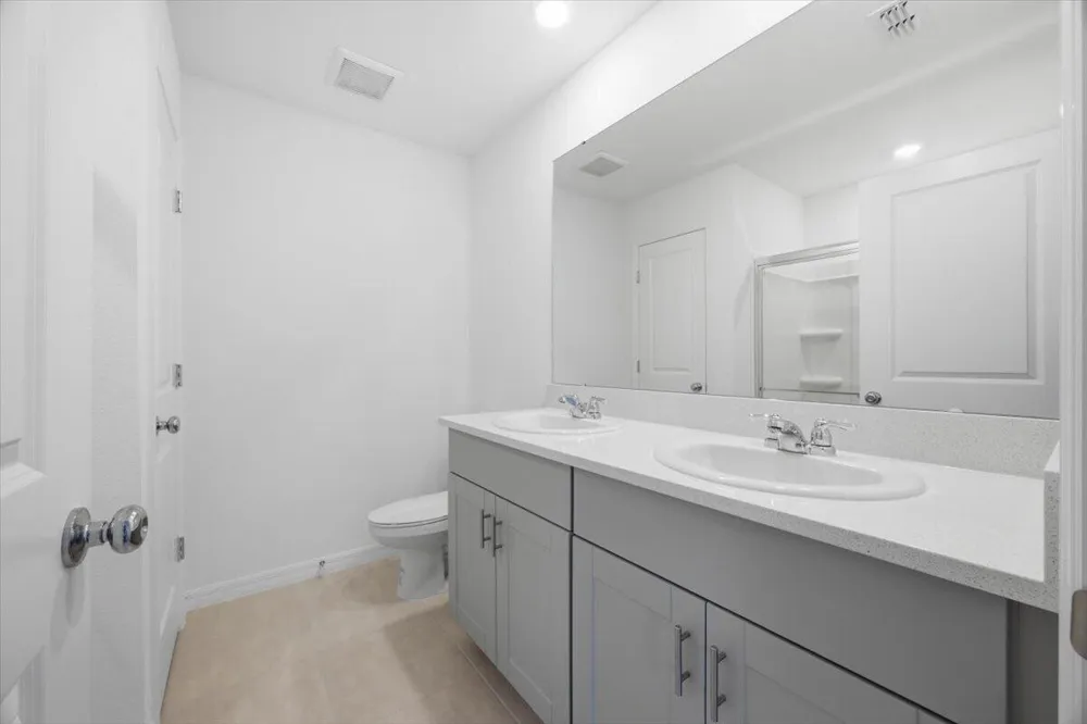 2874 Skyline Loop Kissimmee, FL 34758