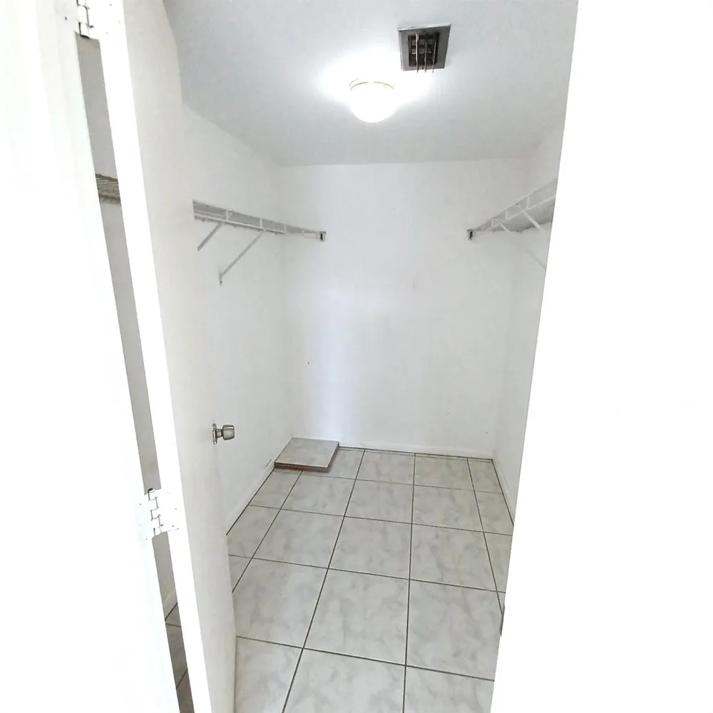 7221 Golf Colony Court #102 Lake Worth, FL 33467