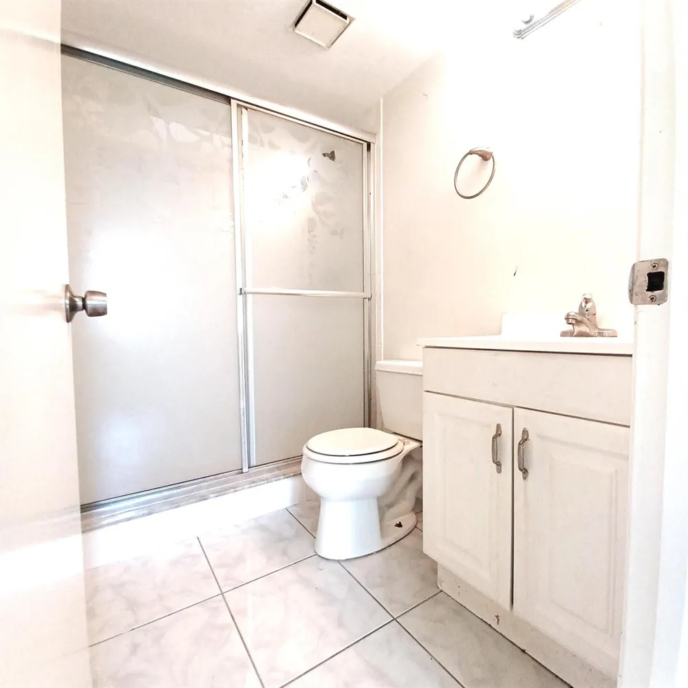 7221 Golf Colony Court #102 Lake Worth, FL 33467