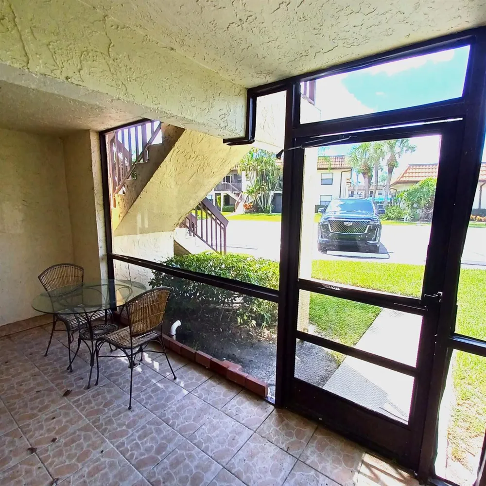 7221 Golf Colony Court #102 Lake Worth, FL 33467