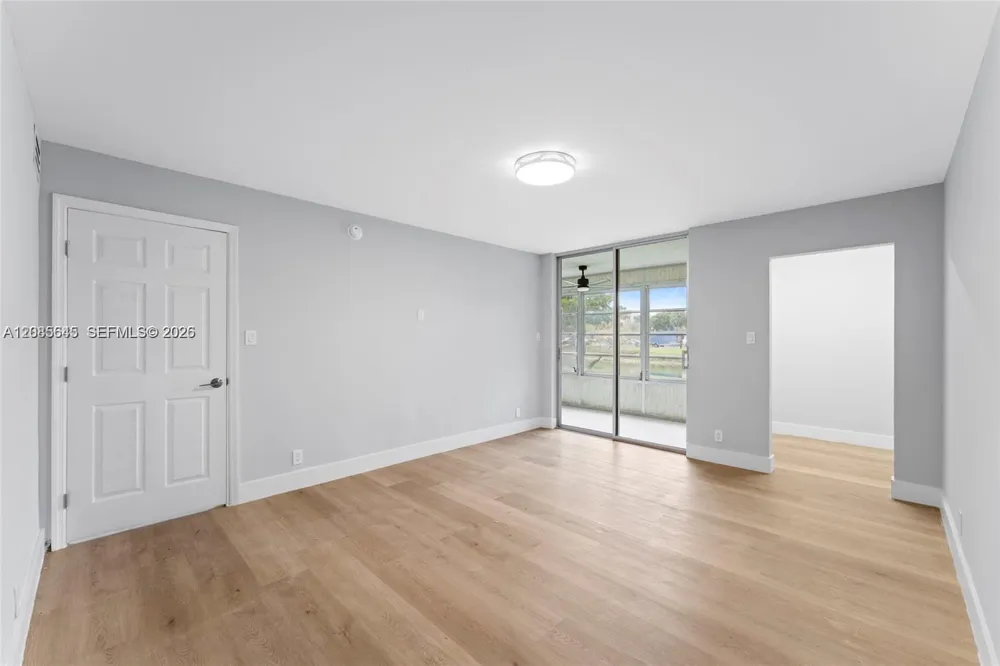 3141 NW 47th Ter #121 Lauderdale Lakes, FL 33319