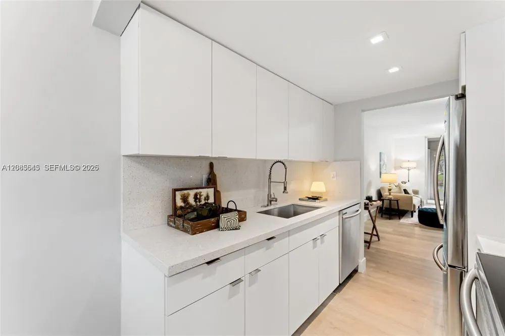 3141 NW 47th Ter #121 Lauderdale Lakes, FL 33319