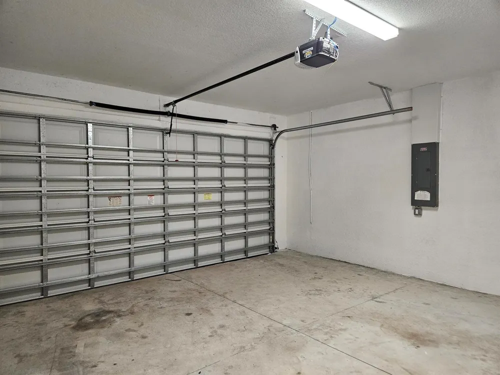 125 BETHLEHEM PLACE 