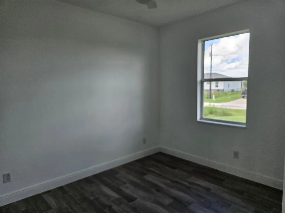125 BETHLEHEM PLACE 