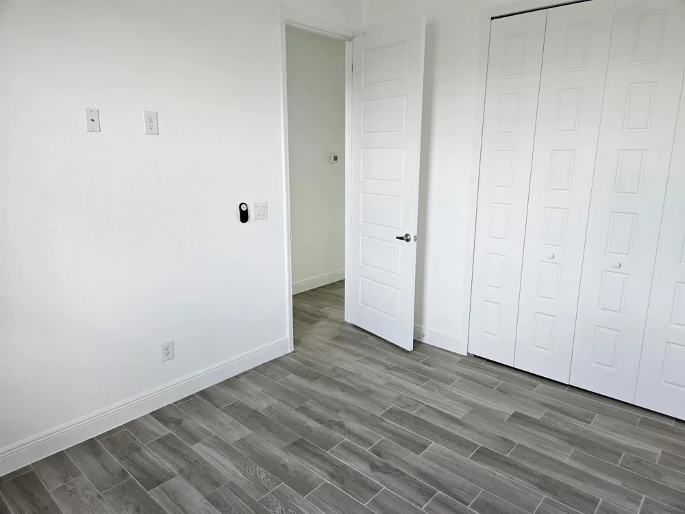 125 BETHLEHEM PLACE 