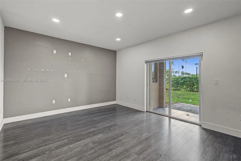 5779 NW 116th Ave #104 Doral, FL 33178