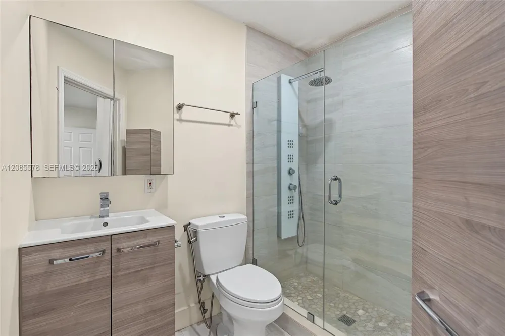 5779 NW 116th Ave #104 Doral, FL 33178