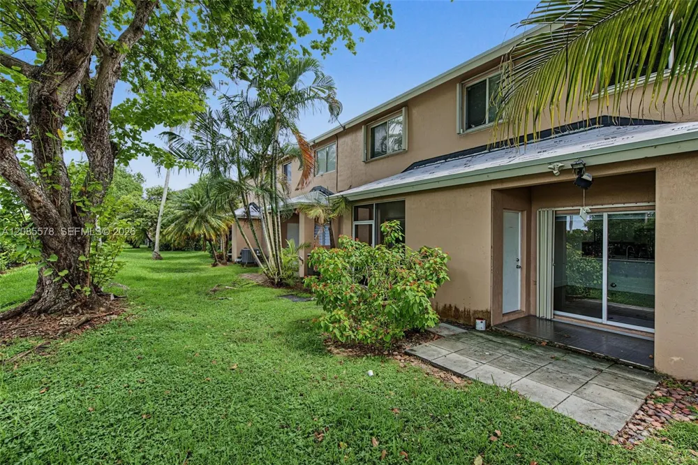 5779 NW 116th Ave #104 Doral, FL 33178
