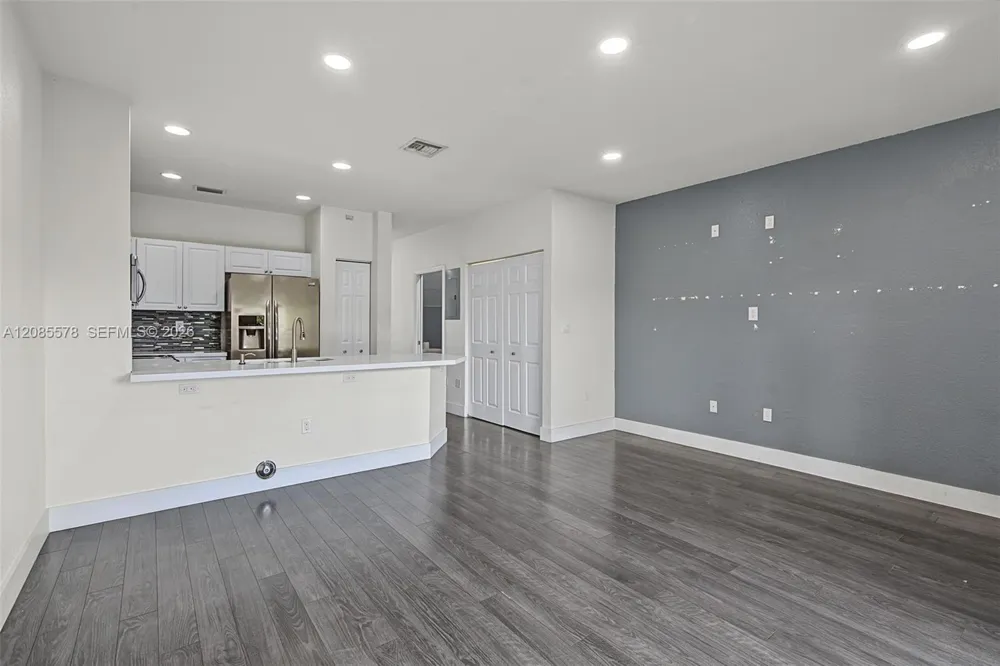 5779 NW 116th Ave #104 Doral, FL 33178