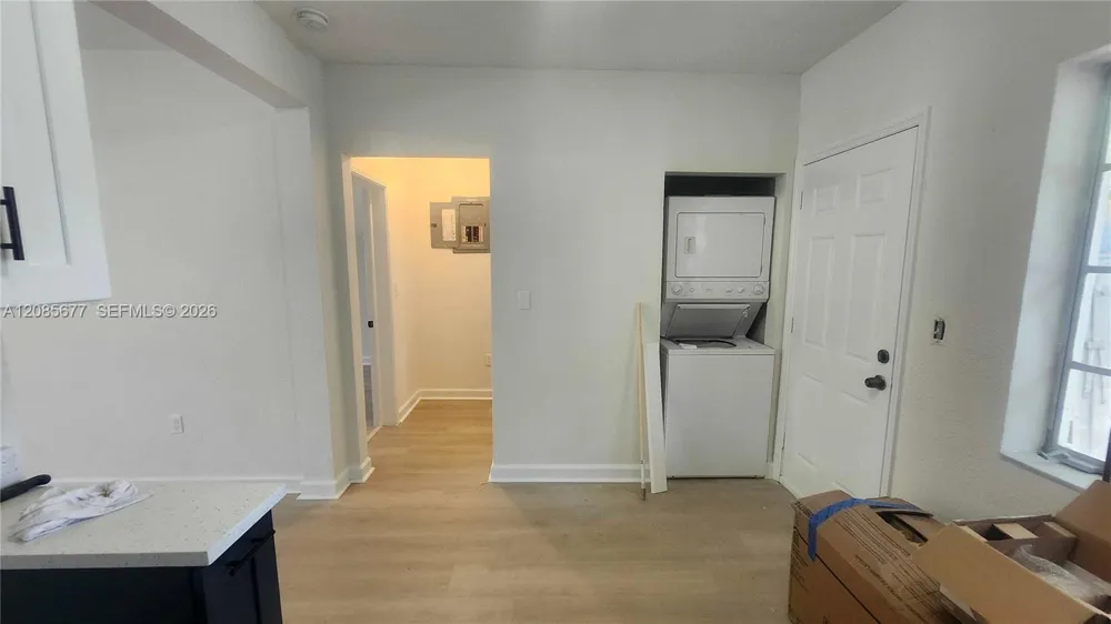 847 81st St #2 Miami Beach, FL 33141