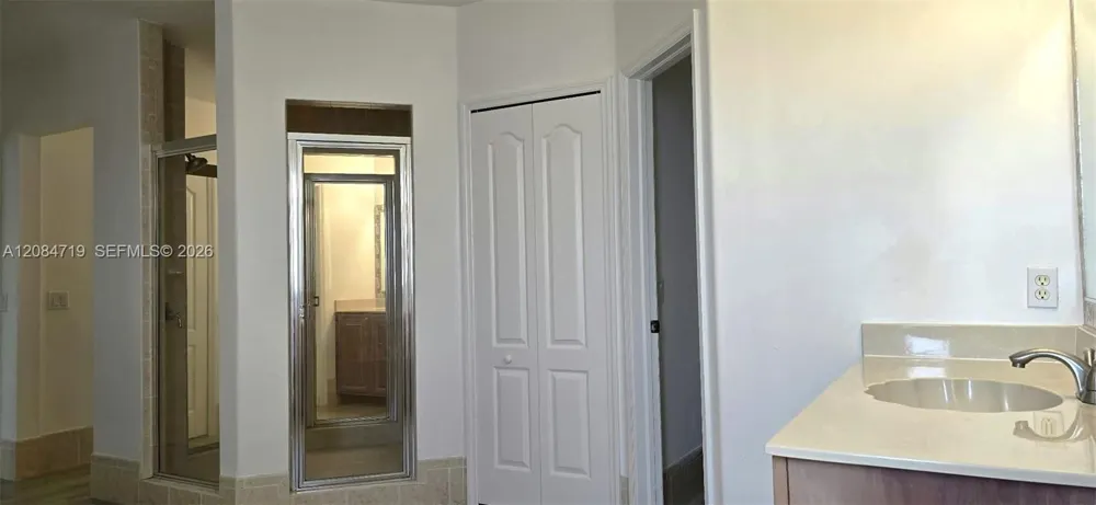 3670 SW 154th Ct Miami, FL 33185