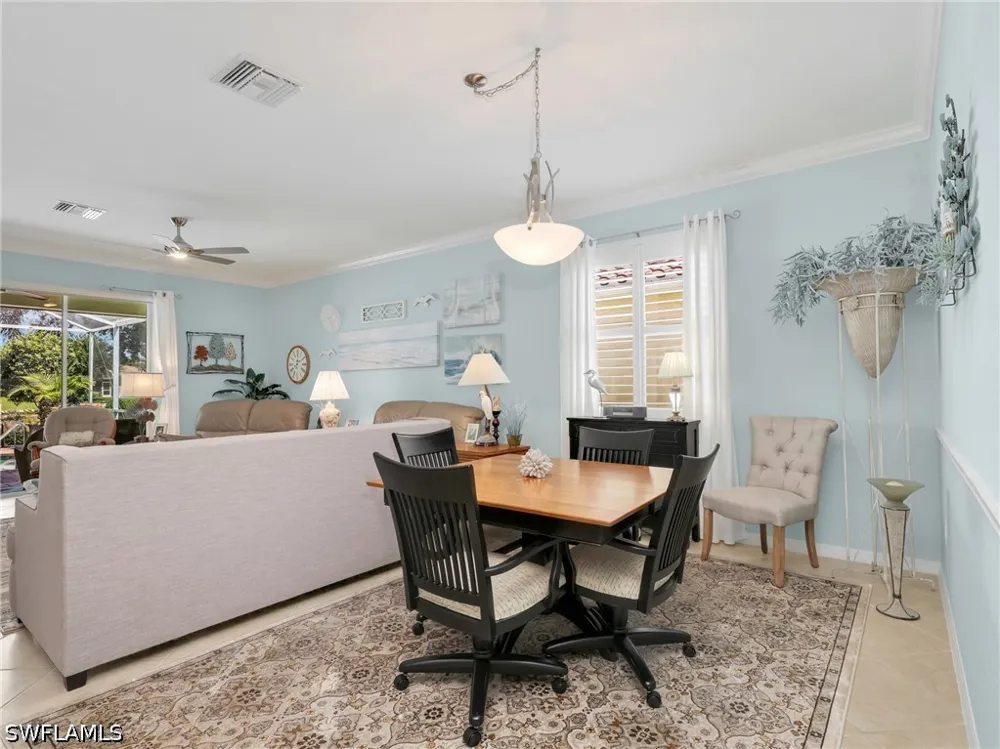 Fern Lake Court Naples, FL 34114
