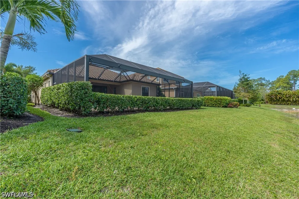 Canopy Circle Naples, FL 34120
