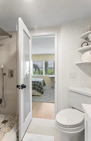 3250 NE 28th Street #305 Fort Lauderdale, FL 33308