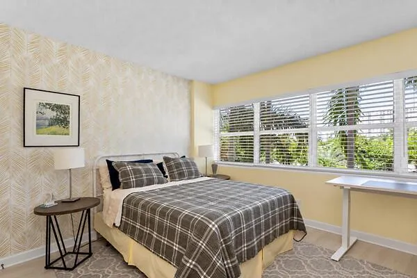 3250 NE 28th Street #305 Fort Lauderdale, FL 33308