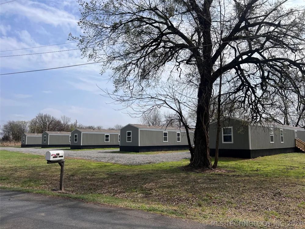 Harper Valley Road Kiowa, OK 74553