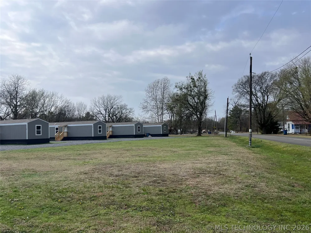 Harper Valley Road Kiowa, OK 74553