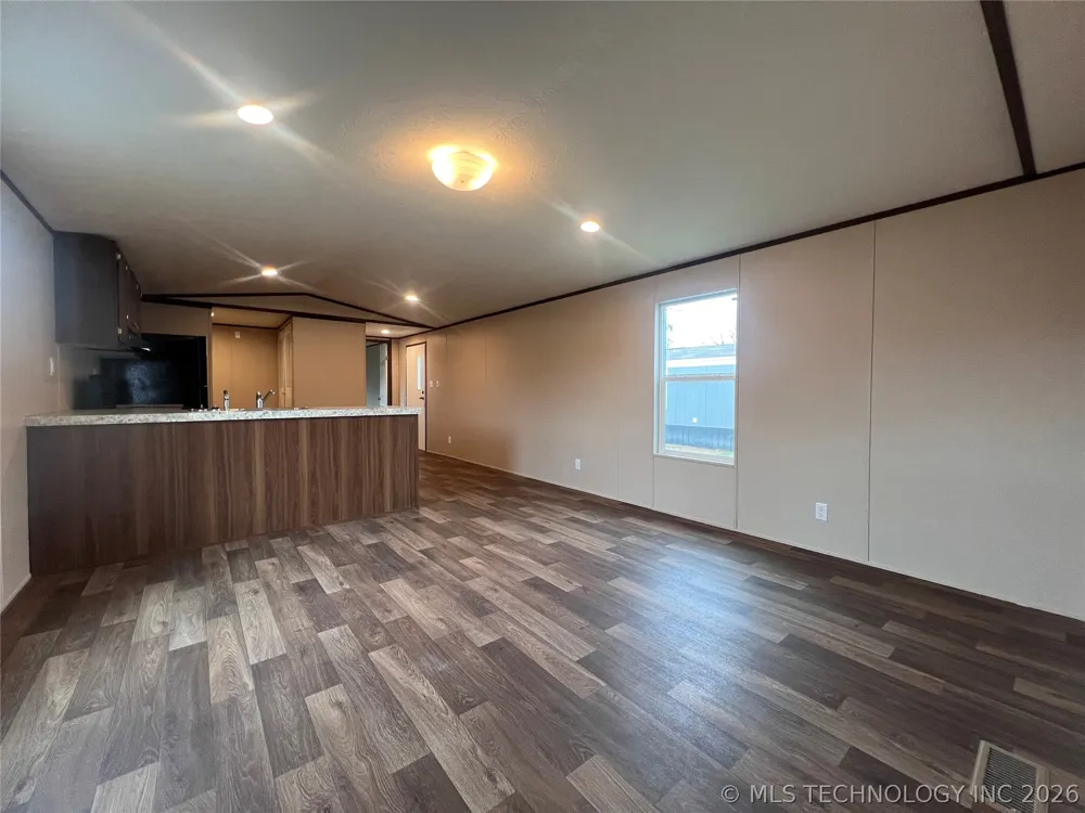 Harper Valley Road Kiowa, OK 74553