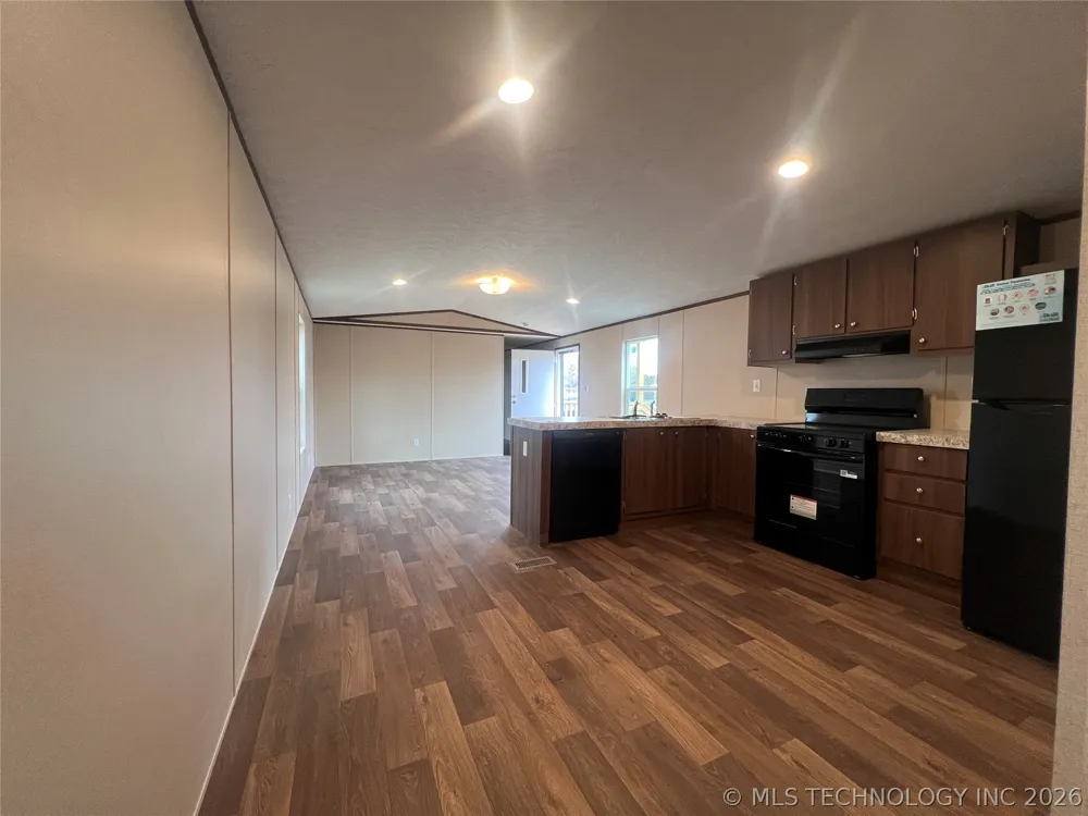 Harper Valley Road Kiowa, OK 74553