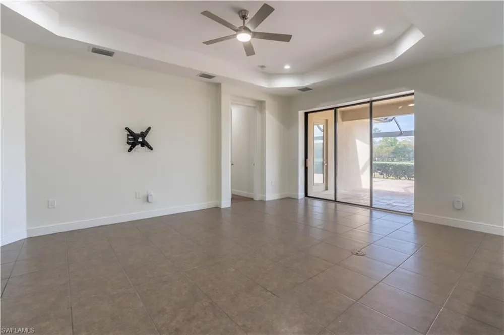 3549 Canopy Circle Naples, FL 34120